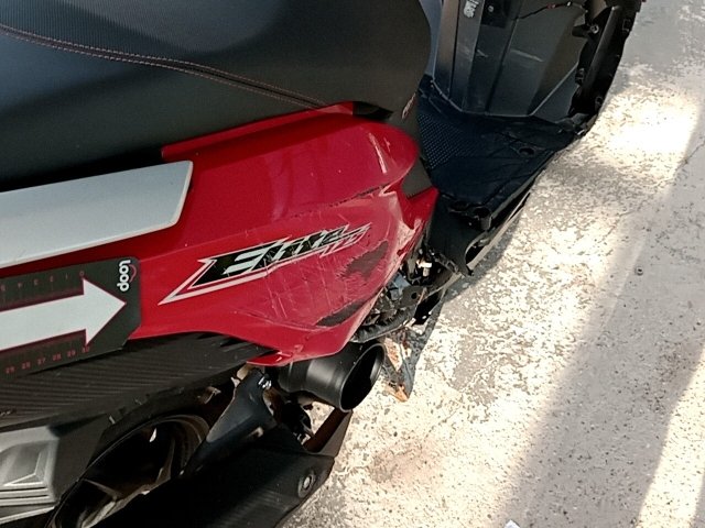 Vehicle_photo_18