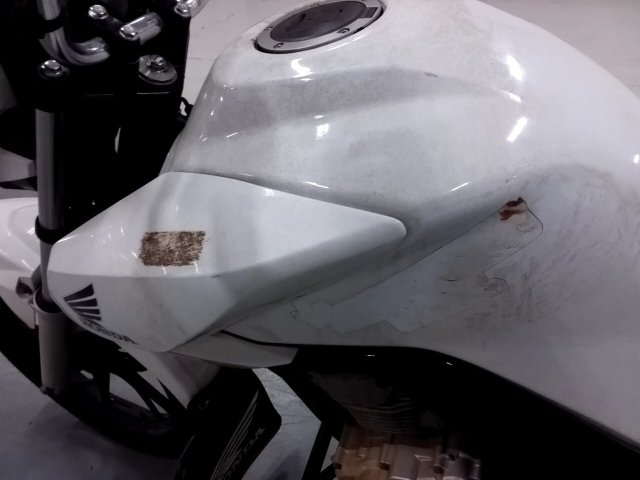 Vehicle_photo_18