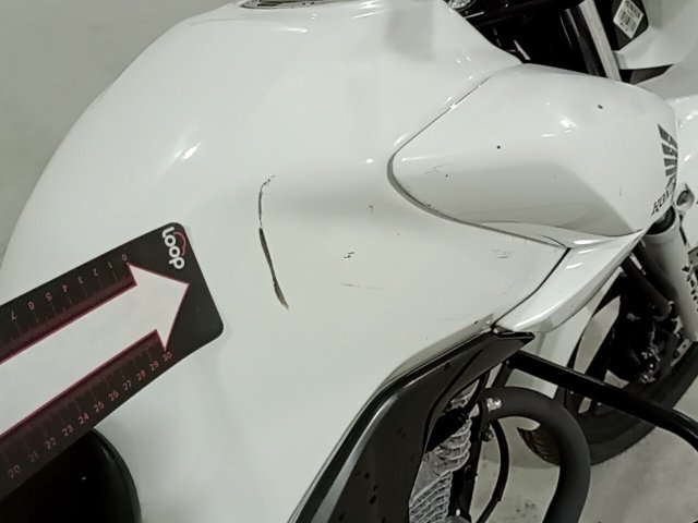 Vehicle_photo_18
