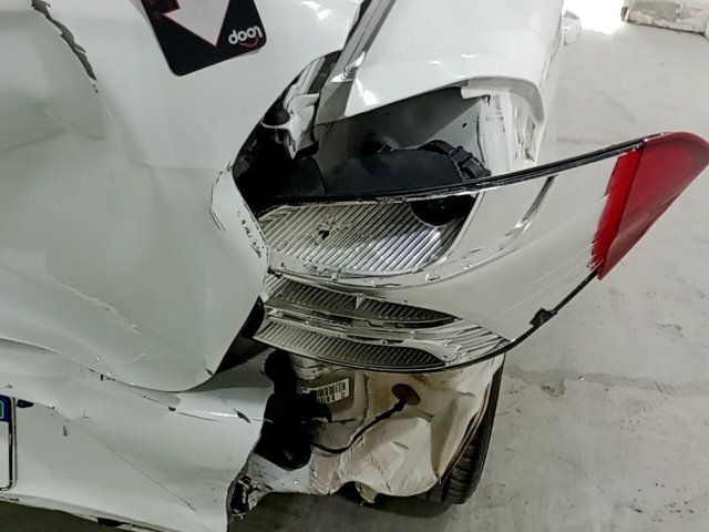 Vehicle_photo_18