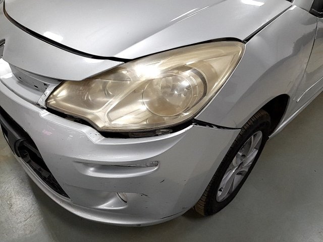 Vehicle_photo_18