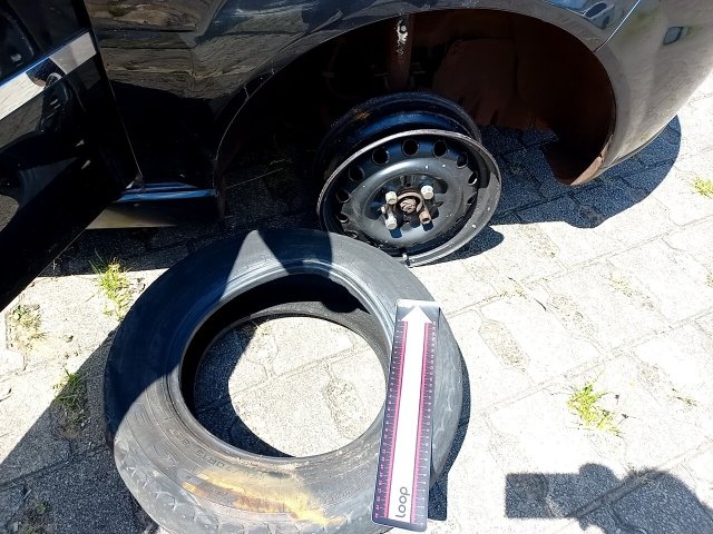 Vehicle_photo_27