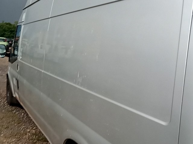 Vehicle_photo_28