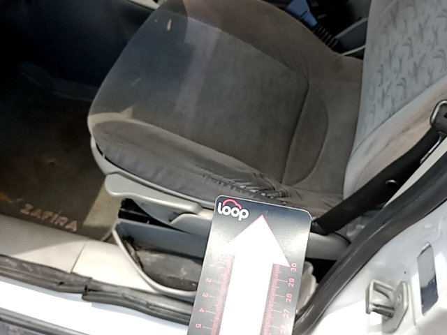 Vehicle_photo_38