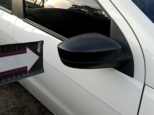 Vehicle_photo_38