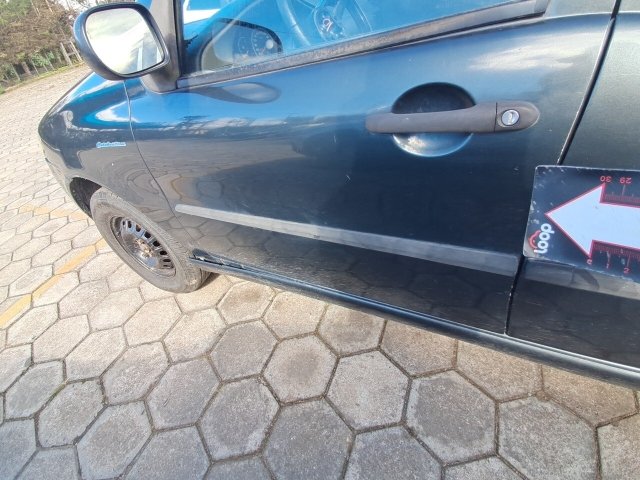 Vehicle_photo_34