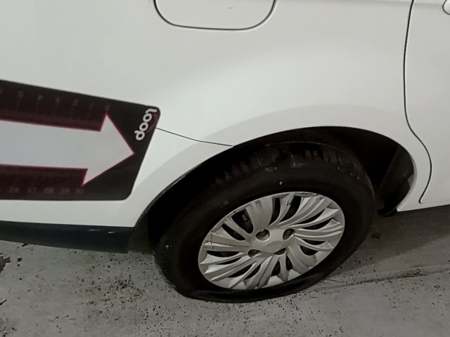 Vehicle_photo_38