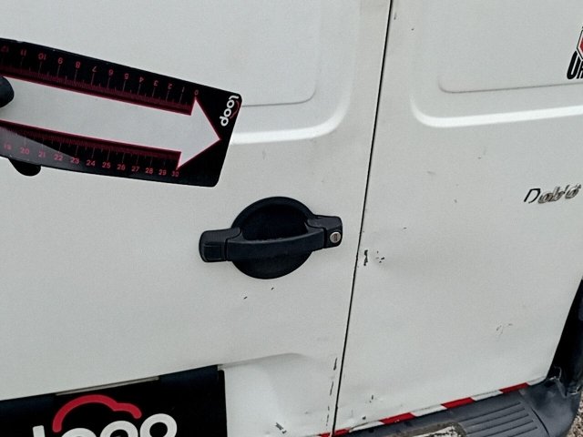 Vehicle_photo_39