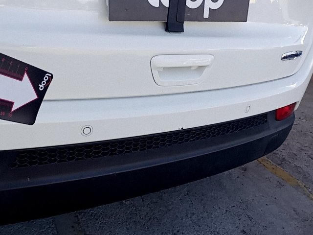 Vehicle_photo_39
