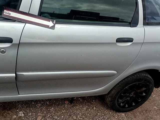 Vehicle_photo_28