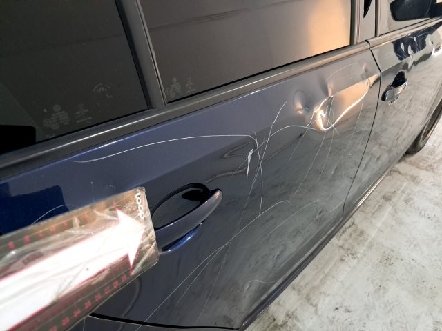 Vehicle_photo_28