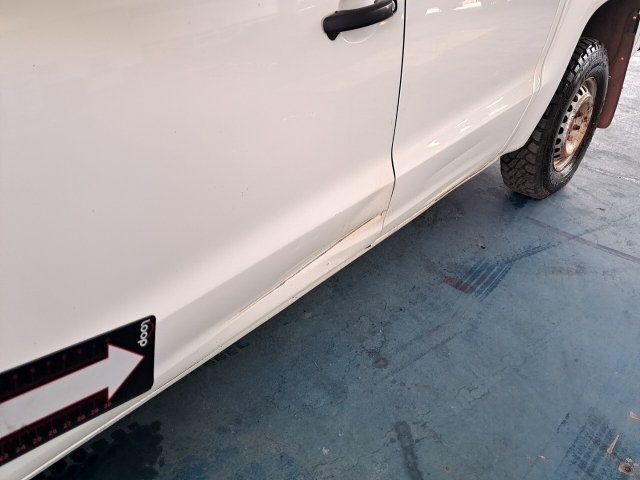 Vehicle_photo_37