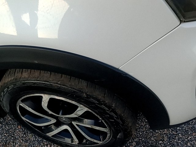 Vehicle_photo_44