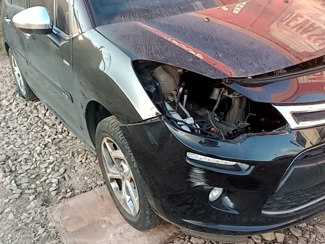 Vehicle_photo_30