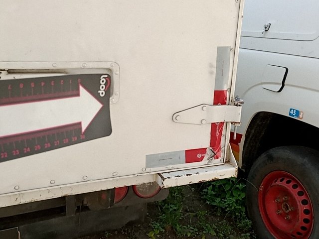 Vehicle_photo_37