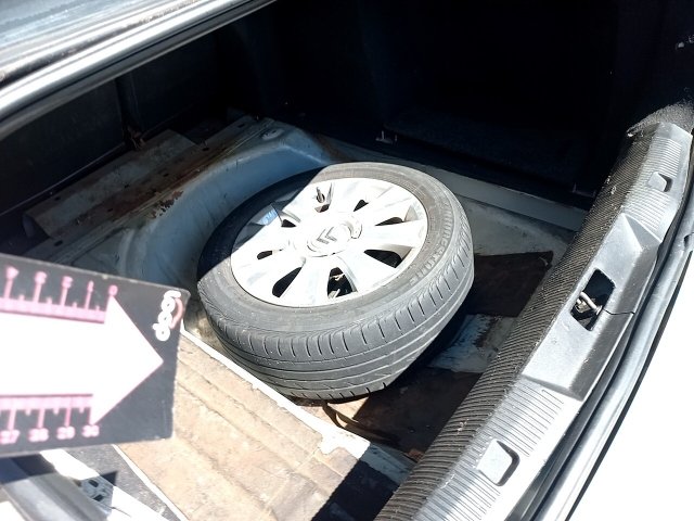 Vehicle_photo_31