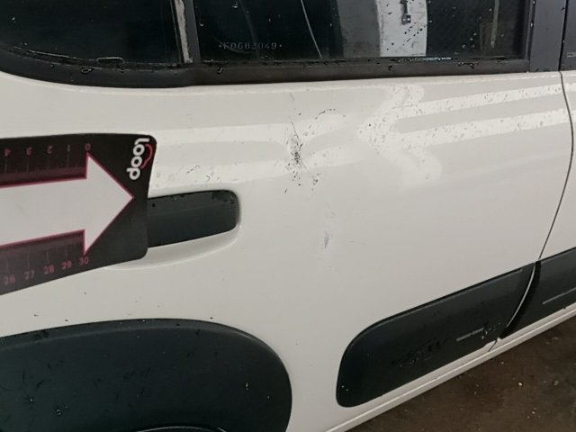 Vehicle_photo_43