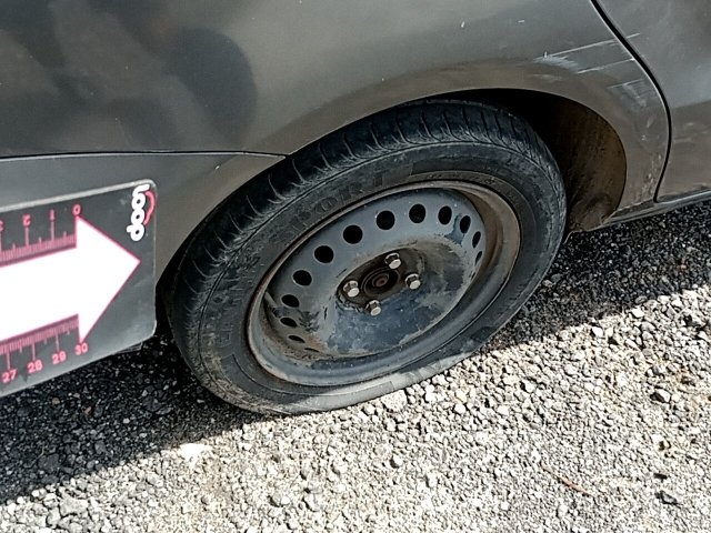 Vehicle_photo_44