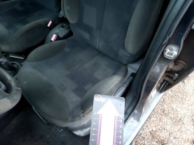 Vehicle_photo_44