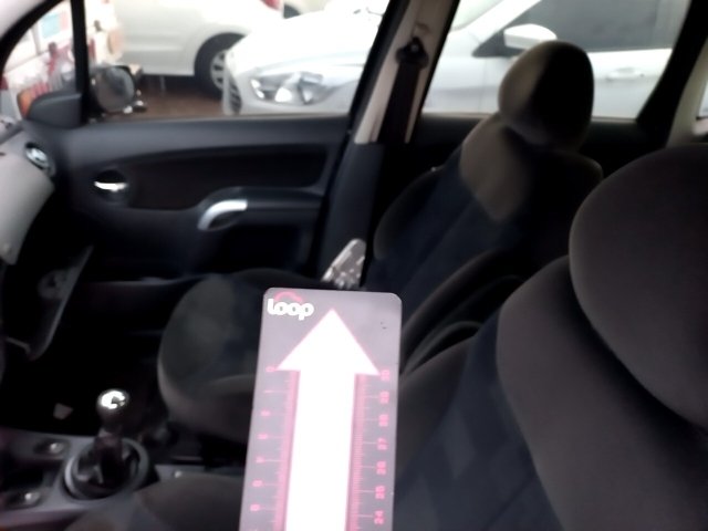 Vehicle_photo_46