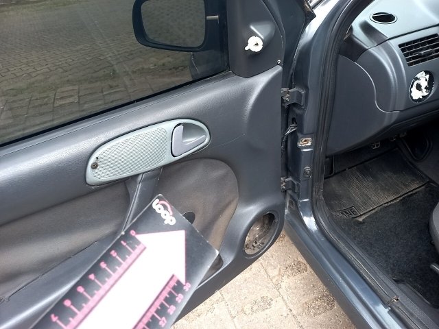 Vehicle_photo_35