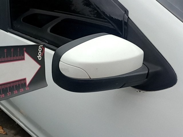 Vehicle_photo_46