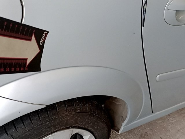 Vehicle_photo_37