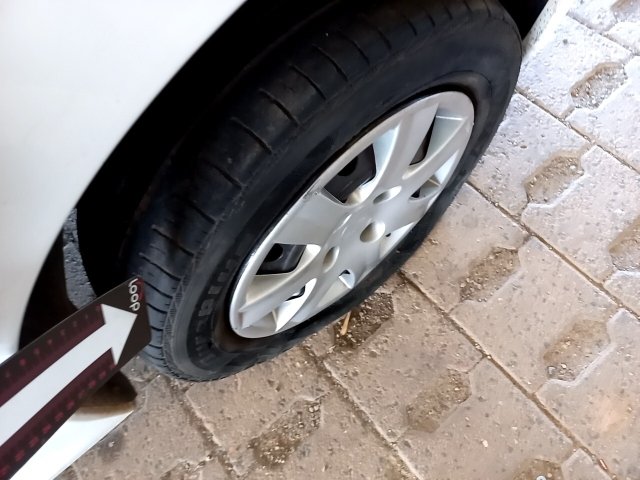 Vehicle_photo_36