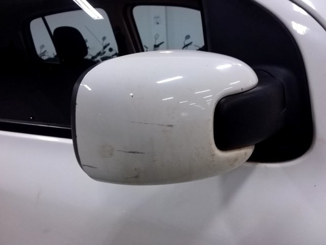 Vehicle_photo_19