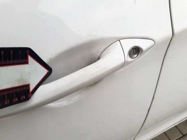 Vehicle_photo_19