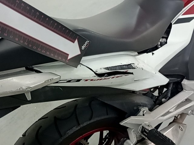 Vehicle_photo_19