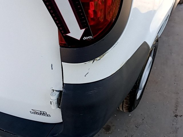 Vehicle_photo_19