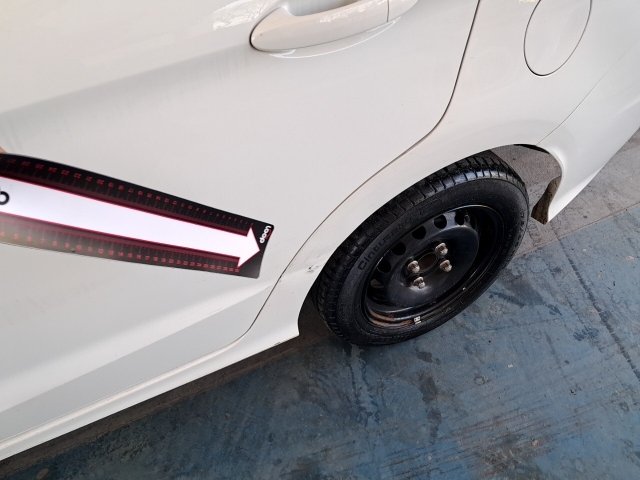 Vehicle_photo_32