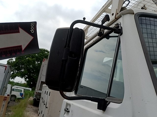 Vehicle_photo_24