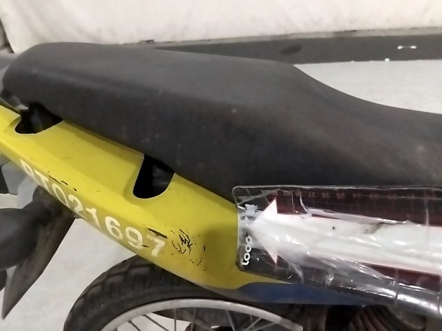 Vehicle_photo_14