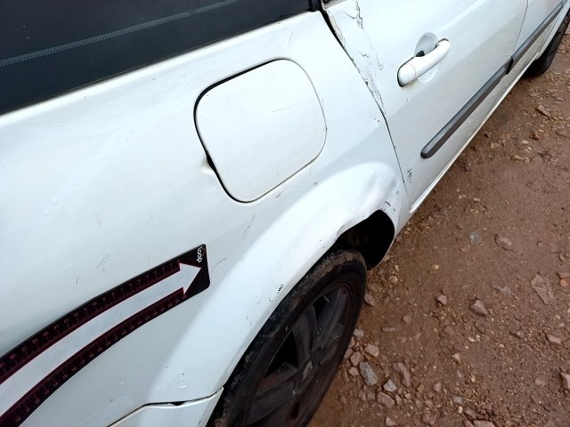 Vehicle_photo_19