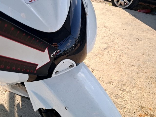 Vehicle_photo_19