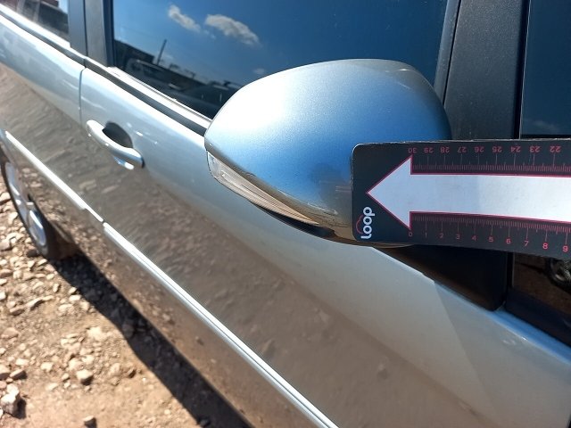 Vehicle_photo_19