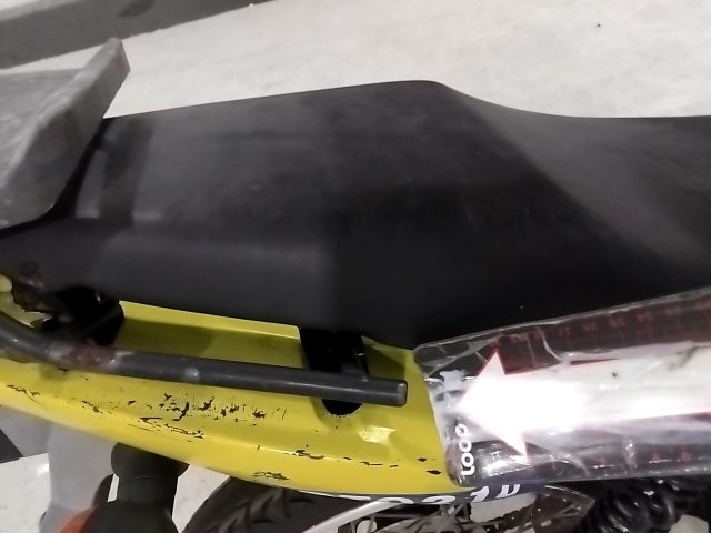Vehicle_photo_14