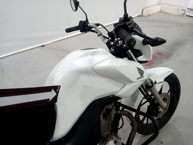 Vehicle_photo_19
