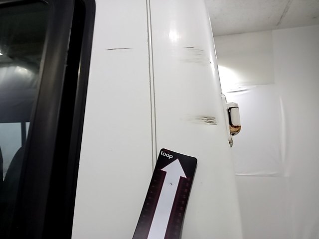 Vehicle_photo_37