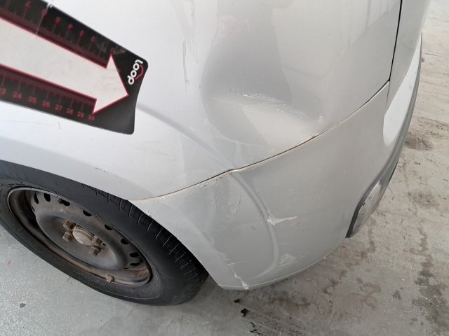 Vehicle_photo_37