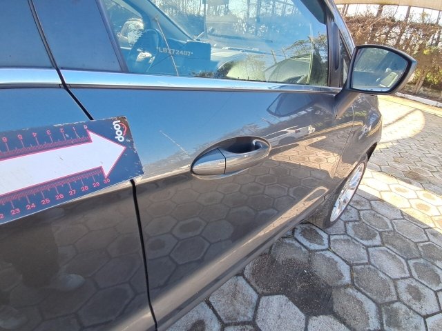 Vehicle_photo_18