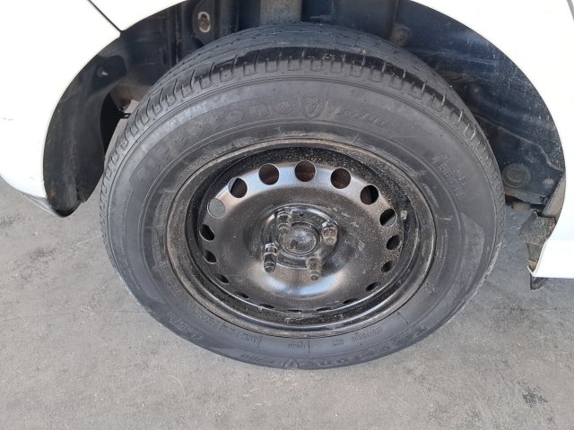 Vehicle_photo_46