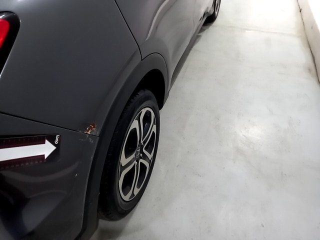 Vehicle_photo_21