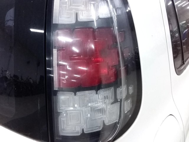 Vehicle_photo_21
