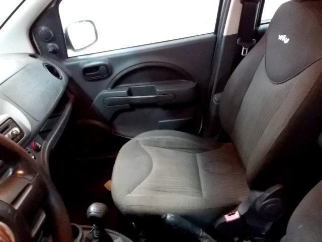 Vehicle_photo_21