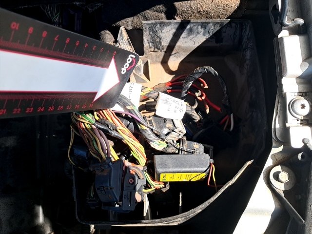 Vehicle_photo_36