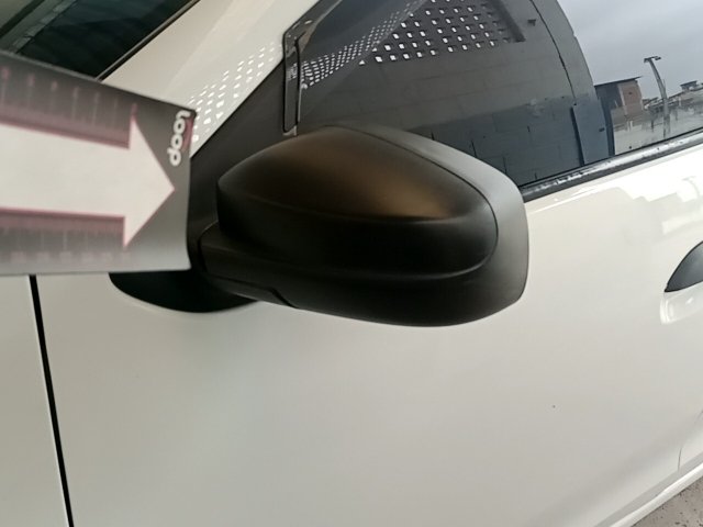 Vehicle_photo_34