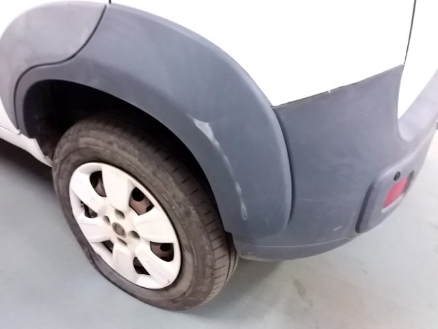 Vehicle_photo_23
